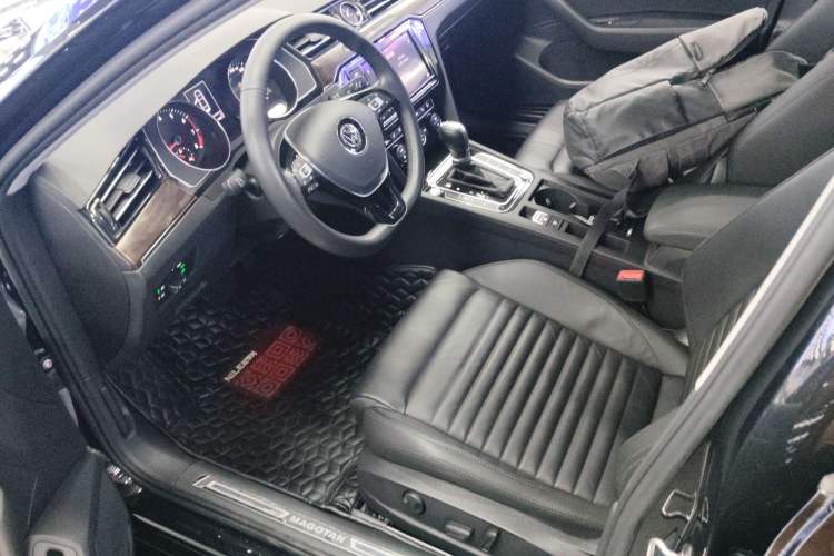 Used Volkswagen Magotan 2019 330TSI DSG Luxury Version China VI Standard