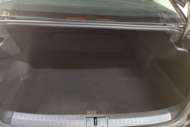 Used Volkswagen Magotan 2025 Zhongxiang Version 280TSI DSG Comfort Edition