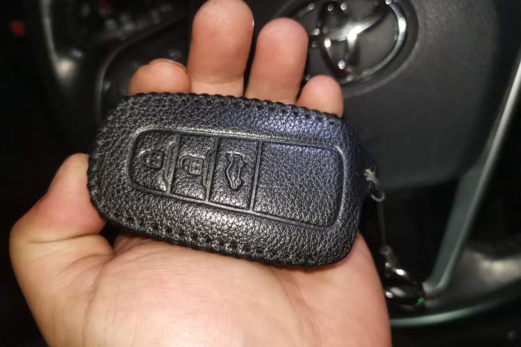 Used Toyota Camry 2018 2.5G Luxury Edition
