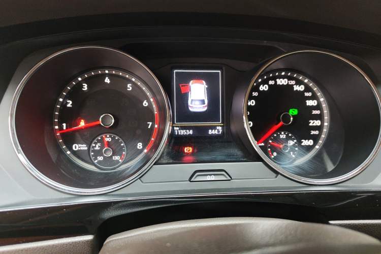 Used Volkswagen Tiguan L 2017 330TSI Automatic Two-Wheel Drive Flagship Edition Instrument Cluster