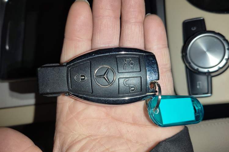 Used Mercedes-Benz GLK-Class 2015 GLK 300 4MATIC Fashion Edition Ultimate Version
