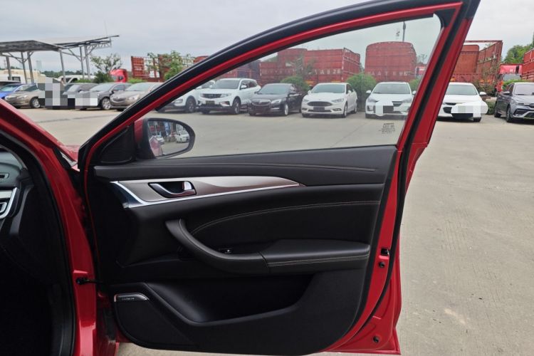 Used Changan Eado 2019 High-Energy Edition 1.6L GDI Manual Pioneer Model China VI Standard
