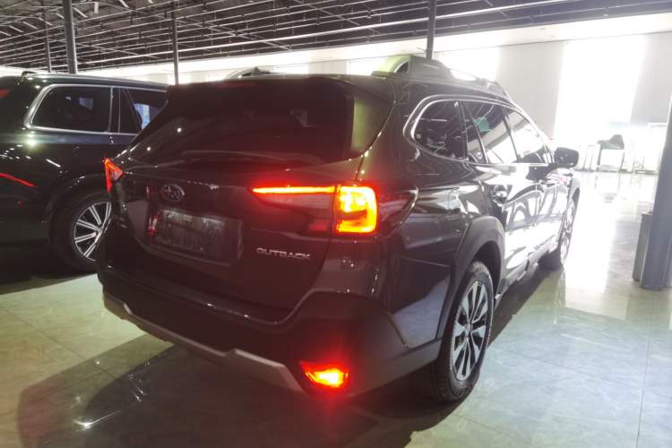 Used Subaru Outback 2023 2.5i AWD Flagship Edition EyeSight