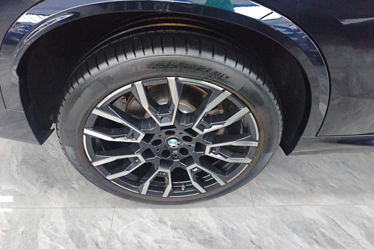 Used BMW X5 2023 xDrive 40Li M Sport Night Edition Package