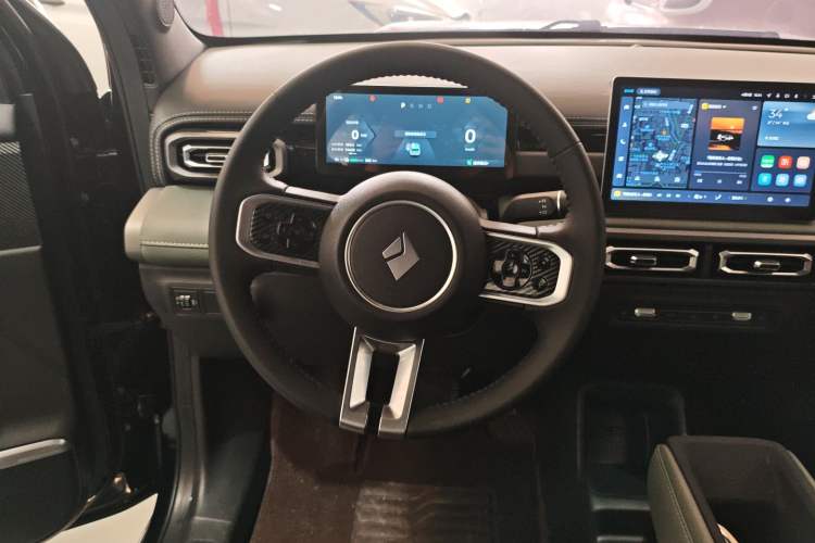 Used Baojun Spark EUV 2025 Flagship Edition 5 Seats Steering Wheel
