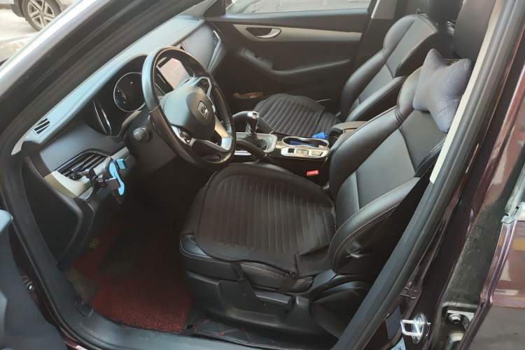 Used Zotye SR7 2016 1.5T Manual Cube Road Edition China IV Standard
