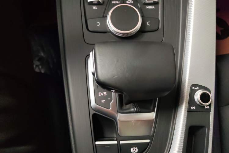 Used Audi A5 2019 Coupe 40 TFSI Fashion Edition China V Emission Standard
