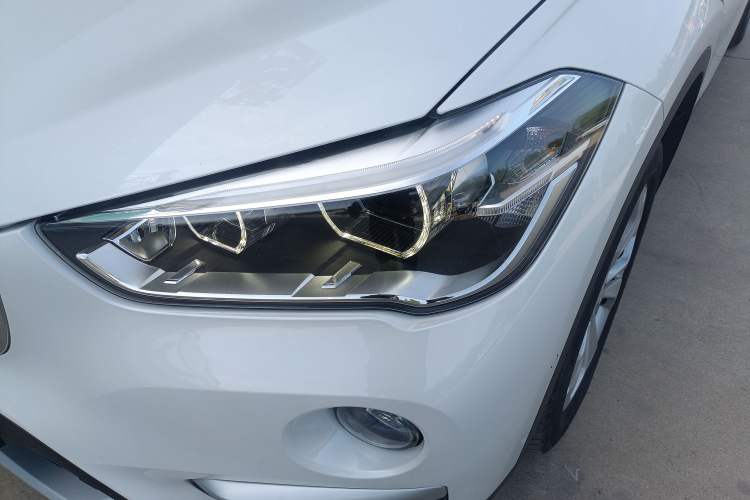 Used BMW X1 New Energy 2019 xDrive25Le Mileage Upgrade Version Left Front Headlight