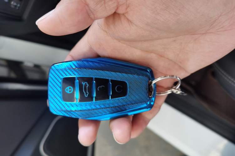 Used Geely Auto Emgrand 2021 UP 1.5L CVT Luxury Model Vehicle Key