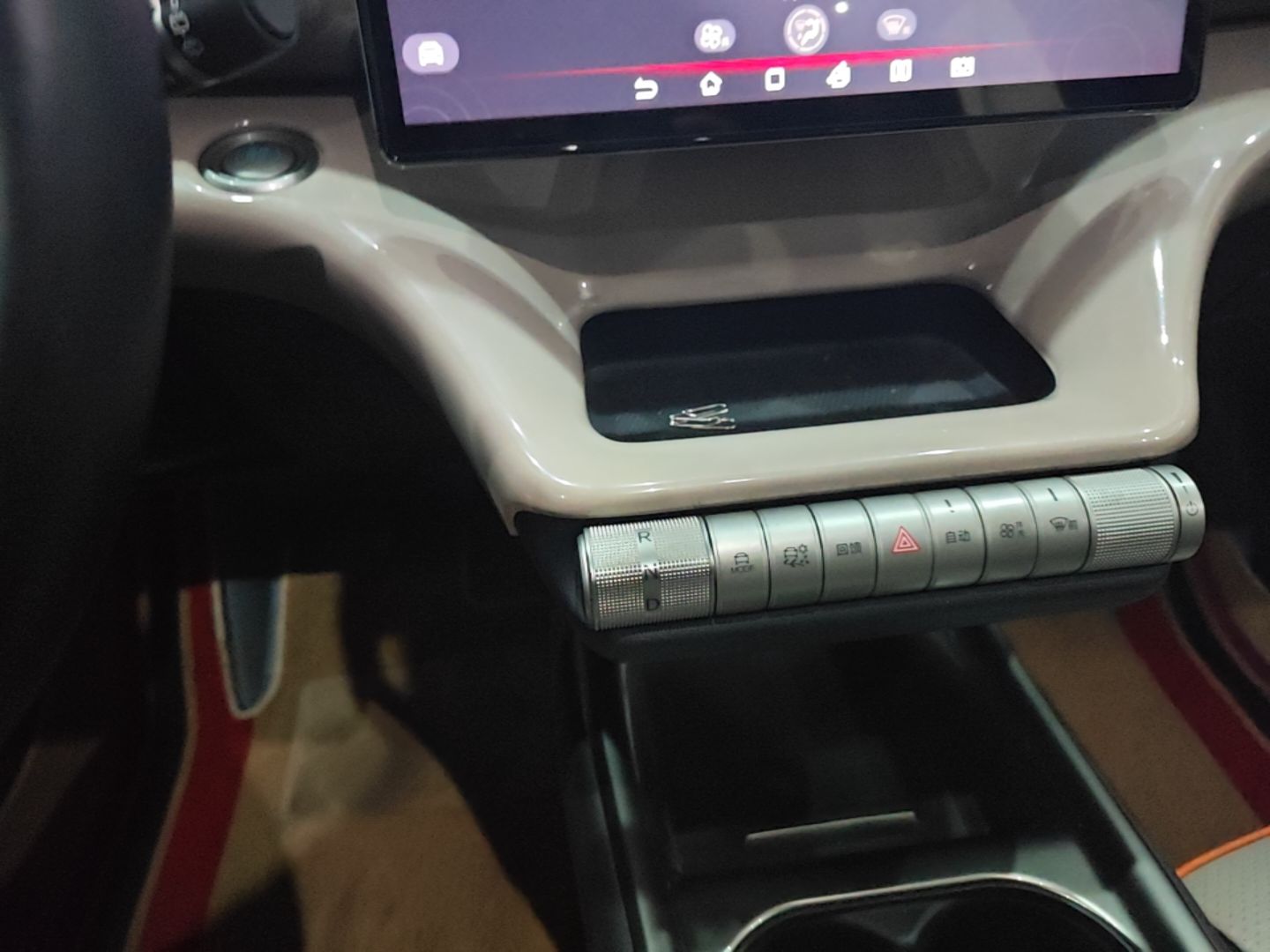 BYD Dolphin 2023 420 km Fashion Edition — снимка 16
