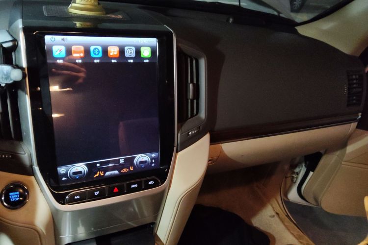 Used Toyota Land Cruiser 2018 4.0L VX-R Gasoline 7 Seats Middle East
