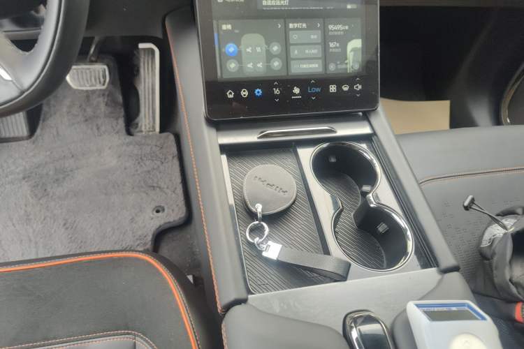 Used HiPhi X 2021 Flagship Edition 6-Seater Gear Lever