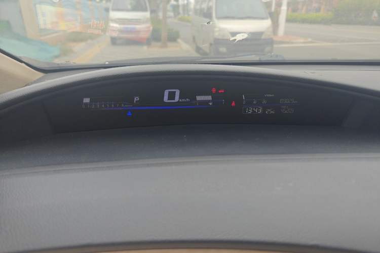 Used Honda Jade 2016 1.8L Automatic Comfort Elite Version 5 Seats