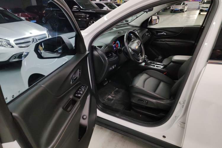 Used Chevrolet Equinox 2022 535T YuJie Edition