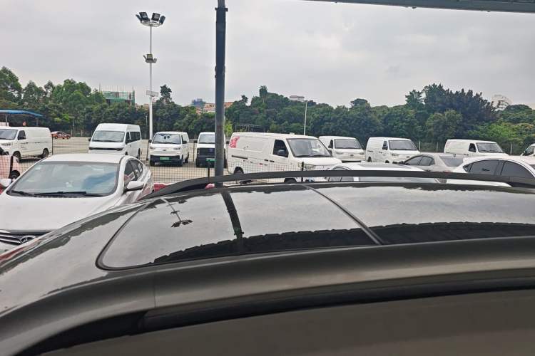 Used Ford Kuga 2013 2.0L GTDi Four-Wheel-Drive Elite Model Roof