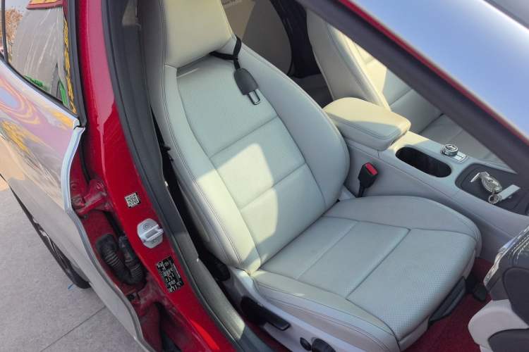 Used Mercedes-Benz GLA 2016 GLA 200 Fashion Model