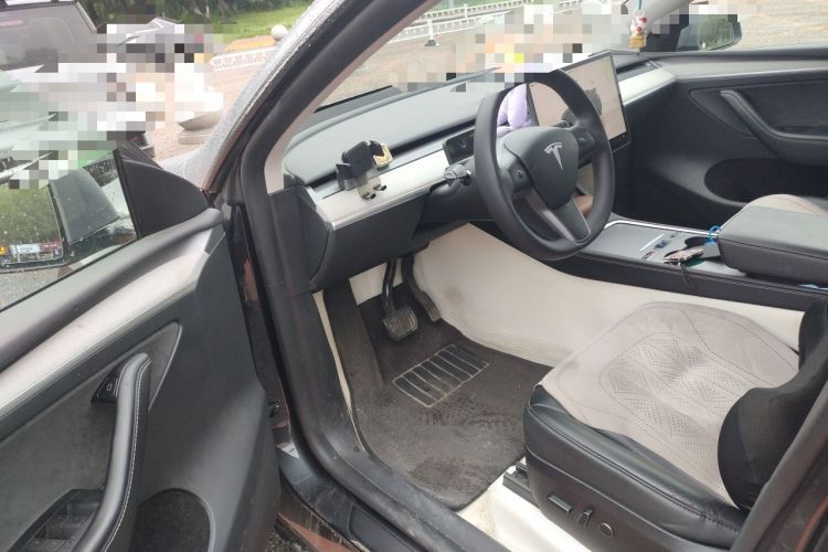 Used Tesla Model Y 2024 Rear-Wheel-Drive Version