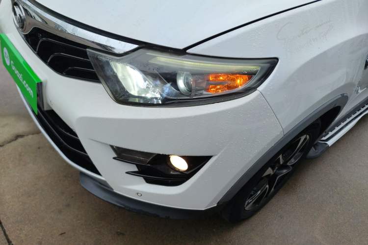 Used Soueast DX7 2017 1.5T Manual Triumph Edition