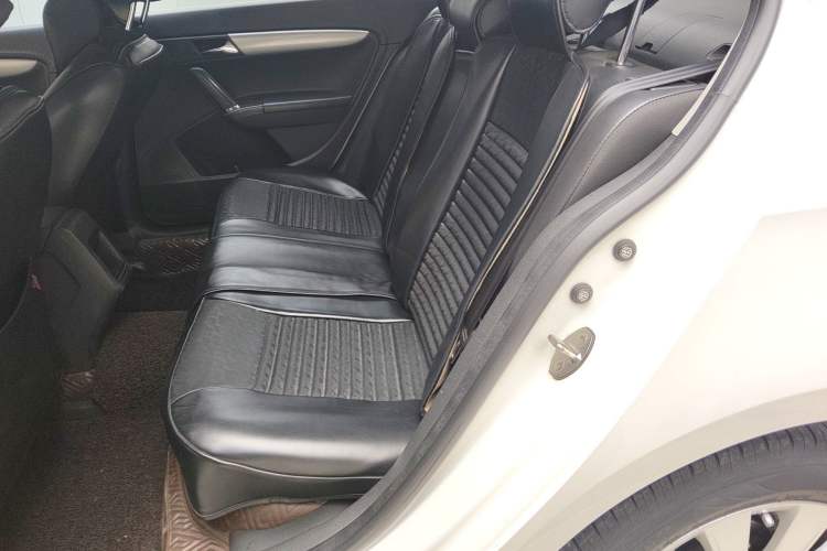 Used Volkswagen Lavida 2013 Restyled Classic 1.6L Manual Comfort Edition Left Rear Seat