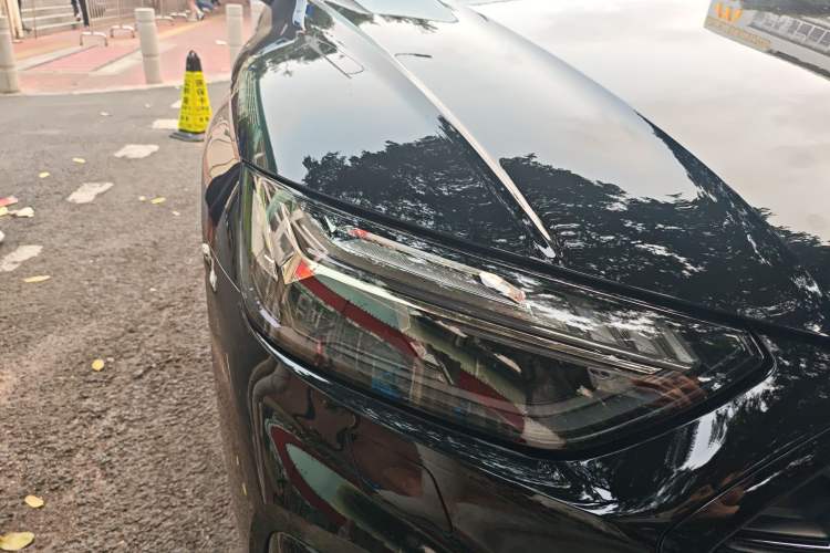 Used Audi Q5L 2022 Updated 45T Prestige Dynamic Edition Right Front Headlight