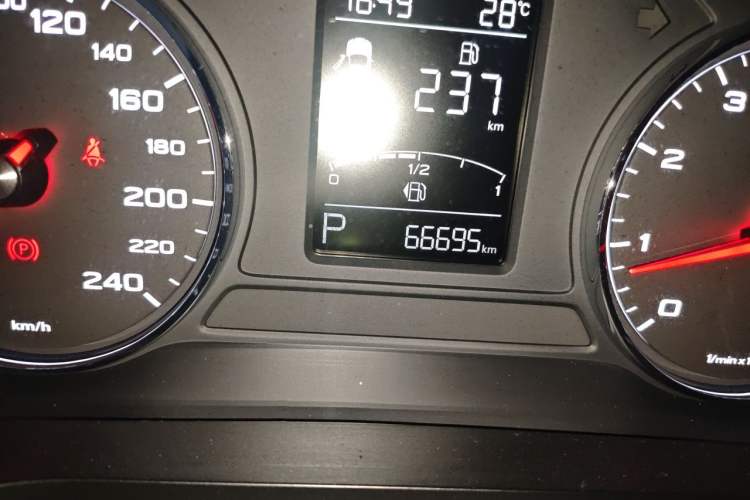 Used Roewe i6 2018 20T Automatic Flagship Edition