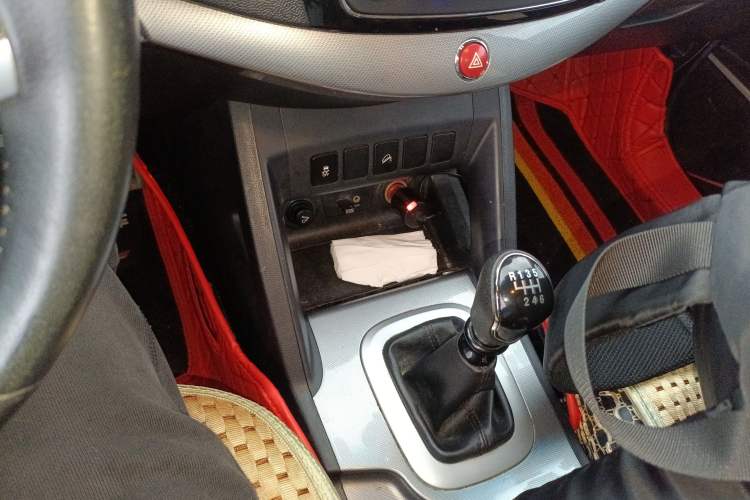 Used JAC Refine S5 2015 1.5T Manual Comfort Model
