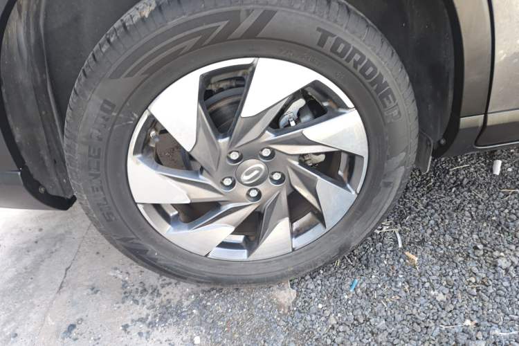 Used GAC Trumpchi GS4 2020 270T Automatic Elite Tech Edition Right Rear Wheel Hub