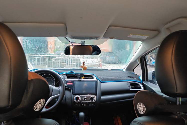 Used Honda Fit 2014 1.5L SE CVT Fashion Model
