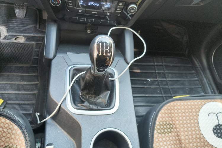 Used Geely Auto Vision X6 2016 1.8L Manual Luxury Model