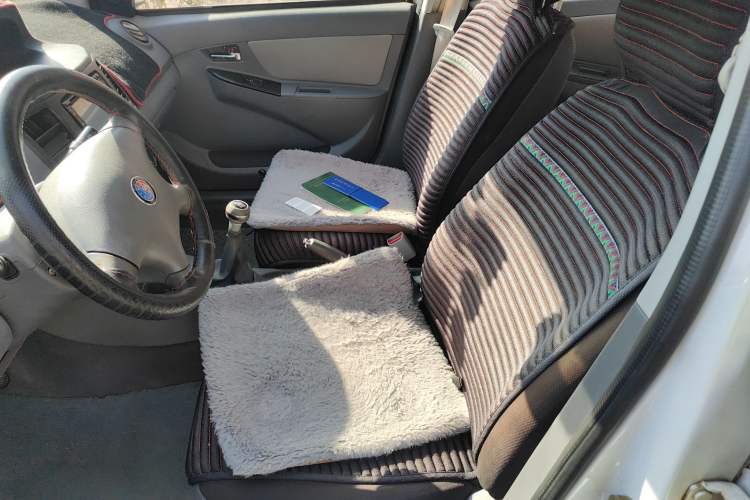 Used Geely Auto Diamond 2013 1.5L Manual Elite Model
