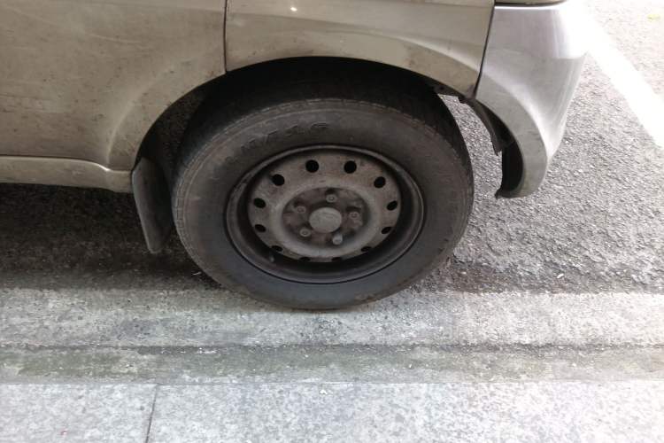 Used Wuling Rongguang 2012 1.5L Extended Basic Version
