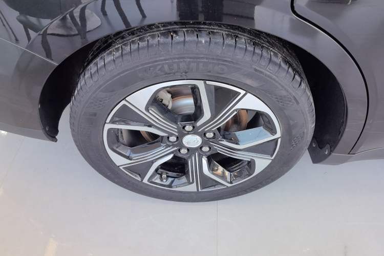 Used Hongqi E-QM5 2021 Charging Version Flagship Edition
