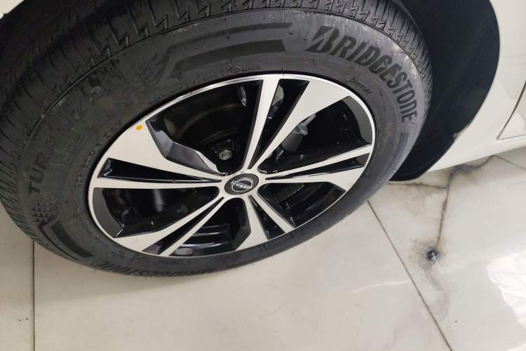 Used Nissan Sylphy 2023 1.6L CVT Smart Drive Version Exterior 5