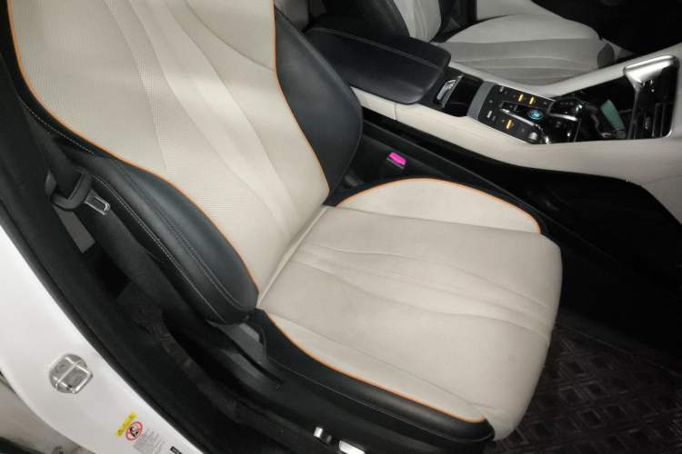 Used BYD Song PLUS New Energy 2021 EV Flagship Model Right Front Seat