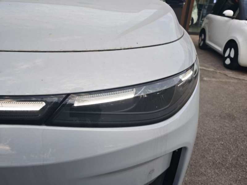 Used Leapmotor C16 2026 Extended-Range 280 LiDAR Zhizun Edition 6 Seats — 23
