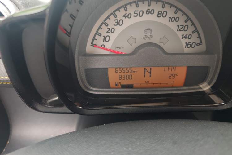 Used smart fortwo 2013 1.0 MHD Hardtop City Ranger Special Edition
