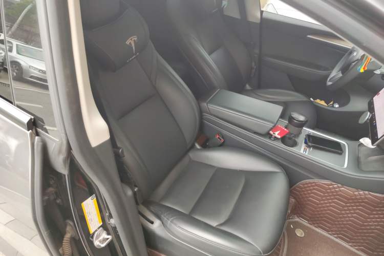 Used Tesla Model Y 2021 Long-Range All-Wheel-Drive Version
