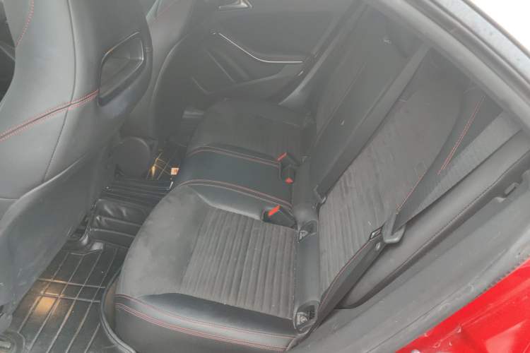 Used Mercedes-Benz CLA 2018 CLA 220 4MATIC
