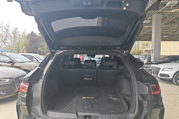 Used BYD Song PLUS New Energy 2023 Champion Edition DM-i 110KM Flagship PLUS Trunk