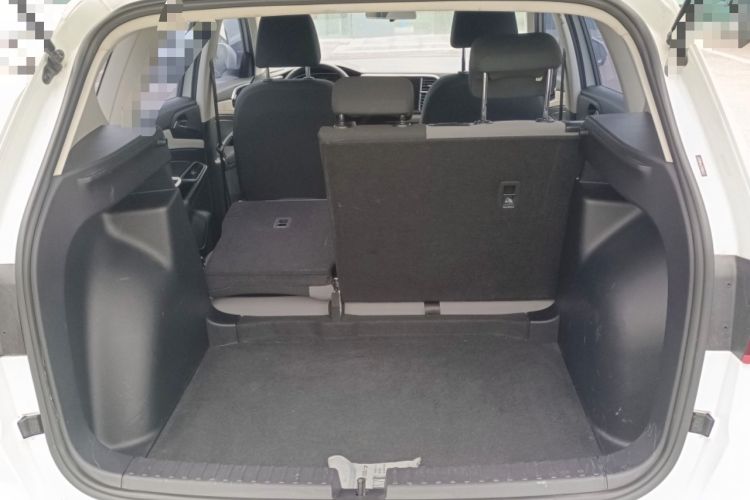 Used Jetta VS5 2023 280TSI Automatic Trend Edition Trunk