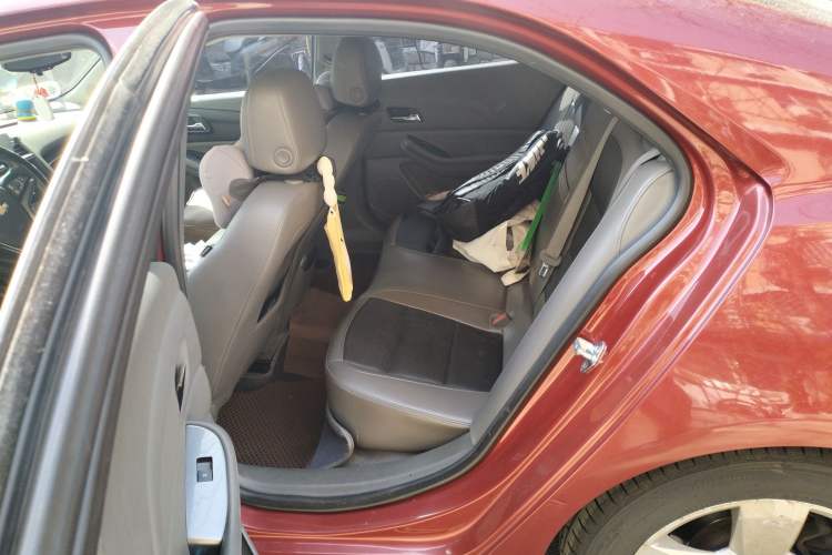 Used Chevrolet Malibu 2012 2.4L Automatic Luxury Edition Left Rear Seat