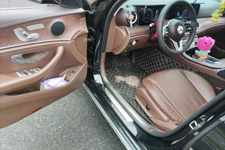 Used Mercedes-Benz E-Class 2019 Facelifted E 300 L Stylish Version
