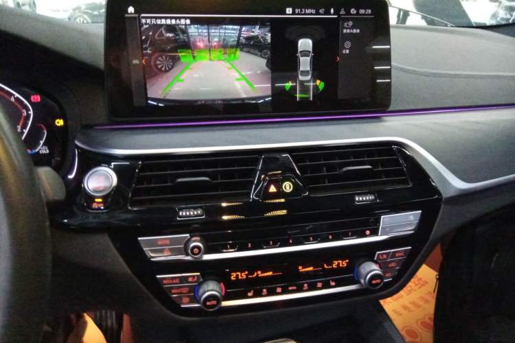 Used BMW 5 Series 2022 Second Facelift 530Li Leading Edition M Sport Package
