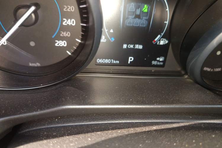 Used Jaguar XFL 2019 XFL 2.0T 200PS Two-Wheel-Drive Luxury Edition Odometer Close Up