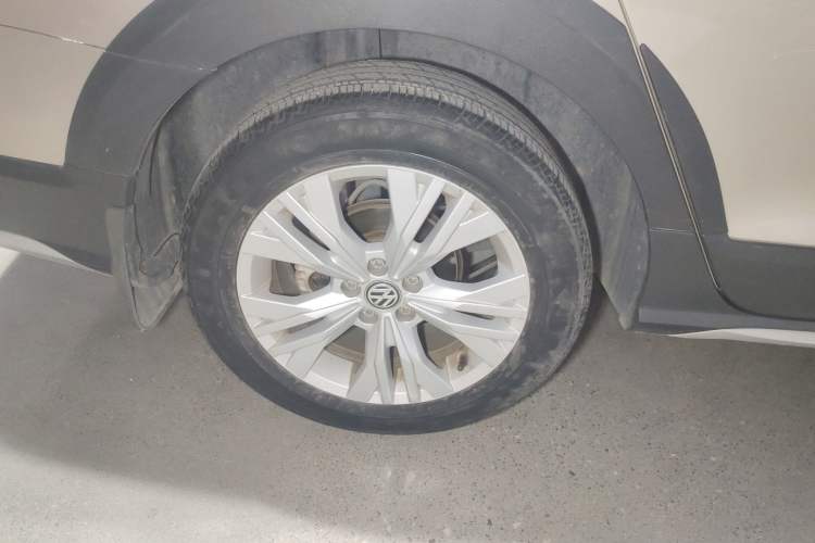 Used Volkswagen C-TREK 2017 1.6L Automatic Comfort Model
