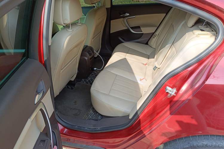 Used Buick Regal 2012 2.0L Luxury Edition