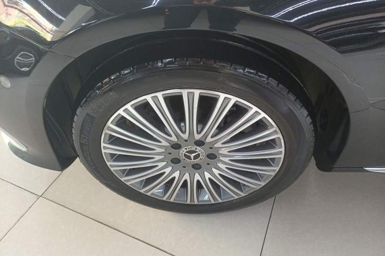 Used Mercedes-Benz E-Class 2022 Updated E 300 L Luxury Edition