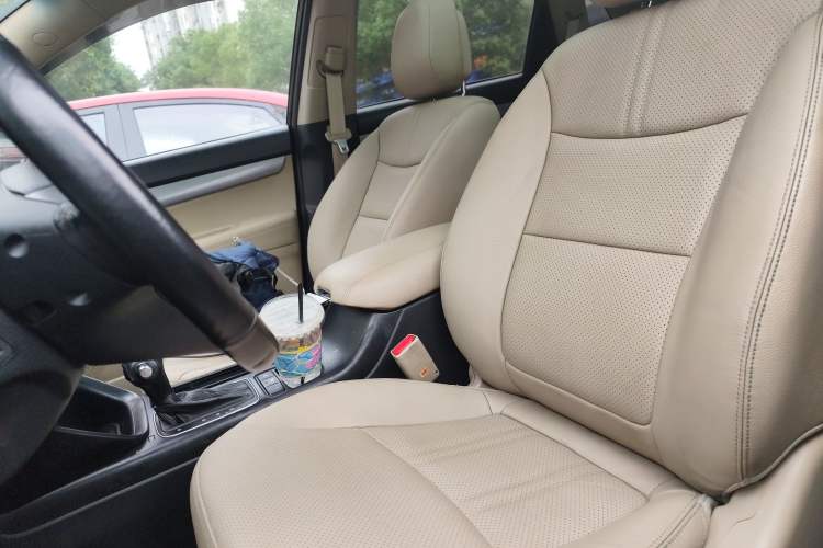 Used Kia Sorento 2013 2.4L 7-Seater Gasoline Luxury Version China IV Standard
