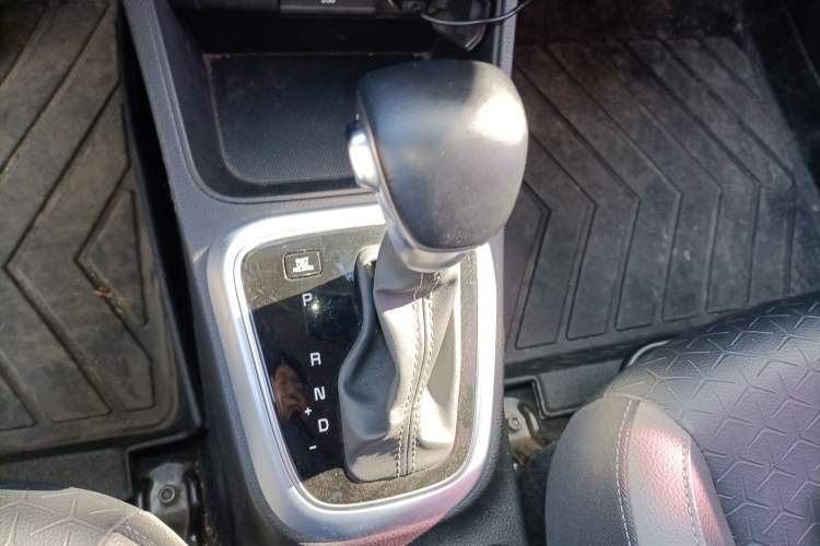 Used Kia kx1 Stonic 2019 1.4L Automatic Fun Edition China V Standard