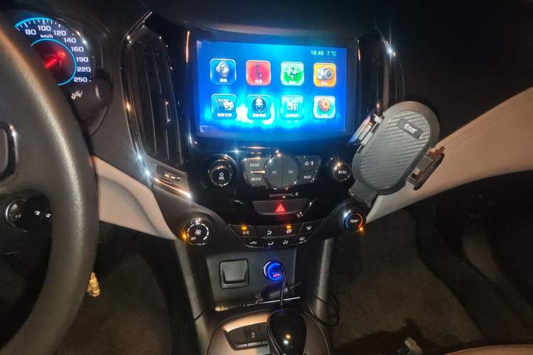 Used Chevrolet Cruze 2015 1.5L Automatic Luxury Edition
